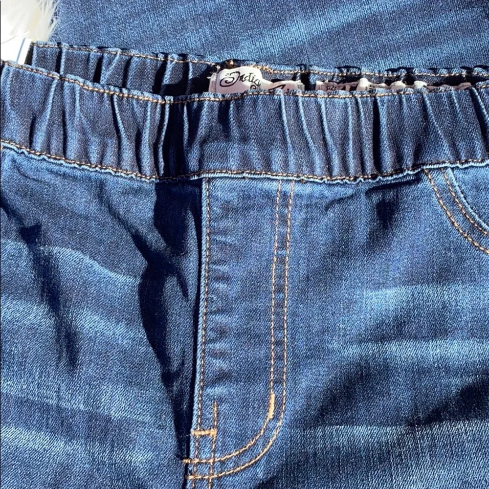 NWT Juniors’ Indigo Rein Mid-Rise Pull-On Jeggings